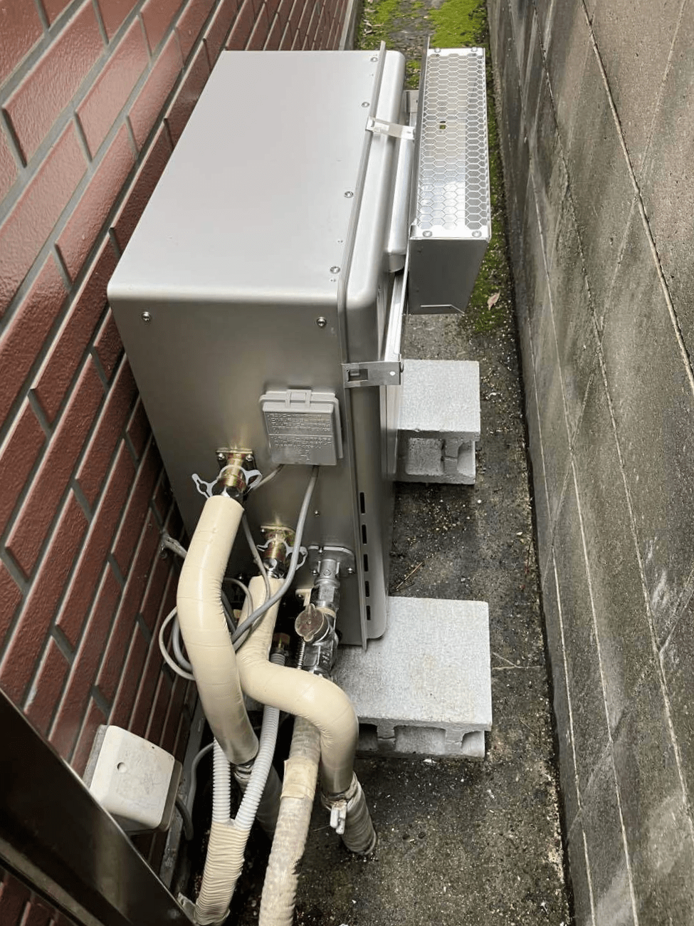 京都府京田辺市　I様　給湯器入替工事